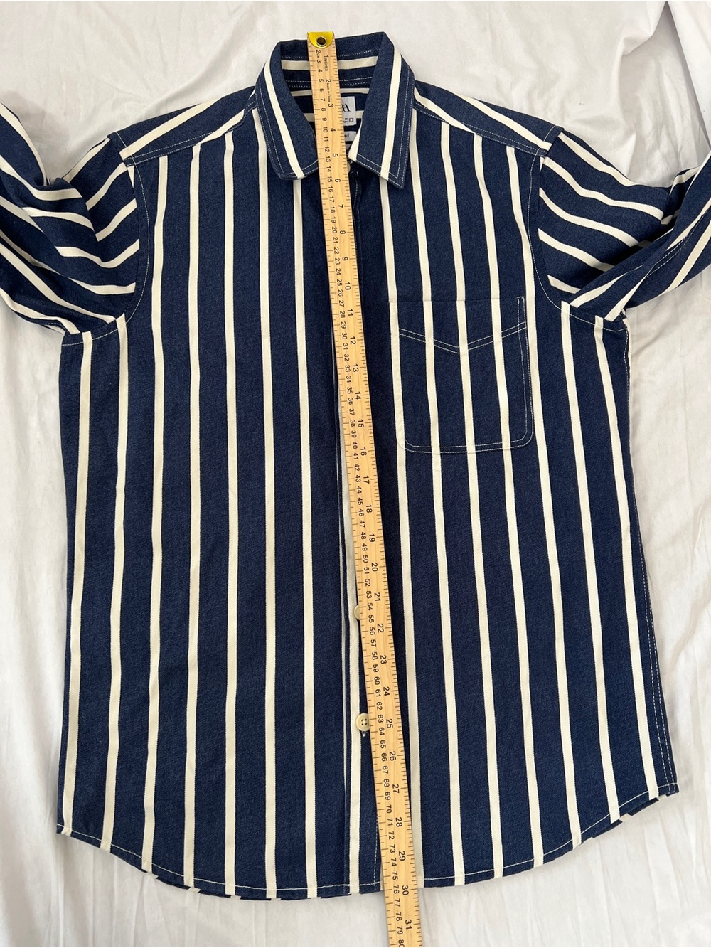 NWOT Zara Navy and White Vertical Stripe Men’s Button-Up Shirt 100% cotton - Picture 10 of 10